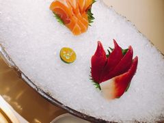 三文鱼北极贝拼盘-余欢领鲜火锅(新街口店)