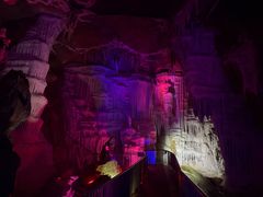 -泰安地下龙宫景区