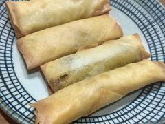 雪菜黄鱼春卷-南小蟹手工點心(三里屯店)