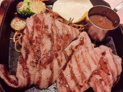 经典牛仔排拼特色牛排-半秋山西餐厅(襄阳万达店)