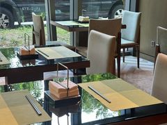 -筠咖啡西餐厅(上海国展宝龙丽筠酒店)