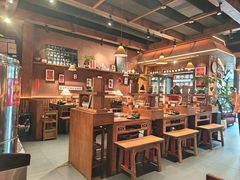 -巴卤社老火锅(财富店)