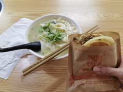 -牛记烩面(七星西路店)