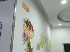 -雅悦齿科(顾村公园店)