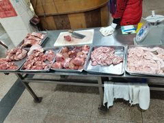 -标记美食新鲜猪杂(兴南大道店)