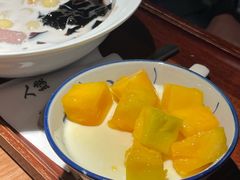 -RUXU入续糖水铺与包(卓悦中心店)