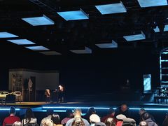 -交通银行前滩31演艺中心