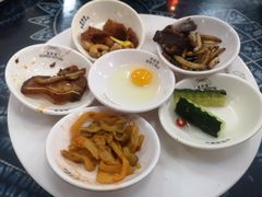 -桥香园云南过桥米线(金马碧鸡店)