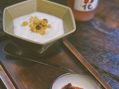 -银米·云南传统过桥米线(双廊黑金冠店)