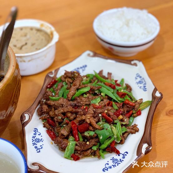 老牌炖罐生炊海先(前屿东路店)