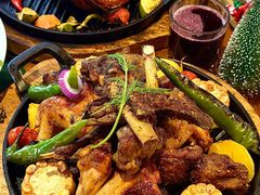 -米德维奇俄式西餐厅(西六道街店)