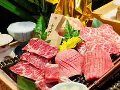 -铭牛烧肉·和牛海鲜自助(高新月牙湖店)