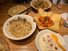 -周小波重庆小面·重庆名小吃(邹容路店)