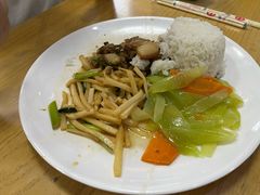 -笔架山食堂