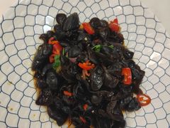 -川流不息·地道川菜·小龙虾(新松江路店)