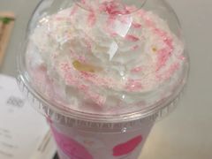 樱花系列饮品-luckincoffee瑞幸咖啡(香港名店街店)