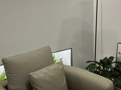 -壹点灵·心理咨询中心(中山公园店)