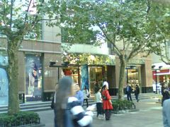 -上海置地广场(南京东路店)