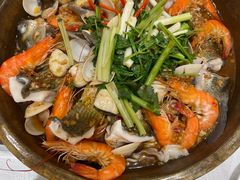 -龙悦湾酒家·八阵鱼生·渔人码头店