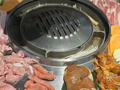-哈哈碳都·牛肋条无限自助烤肉(宝龙店)