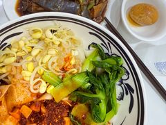-秦香陕西食府(华贸天地店)