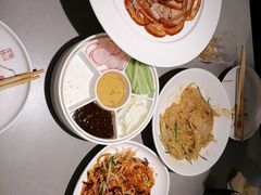 -额娘·春饼烤鸭(乐汇城店)