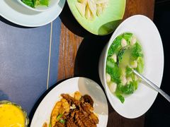-湖畔鲁菜·二十年老字号餐厅(大明湖店)