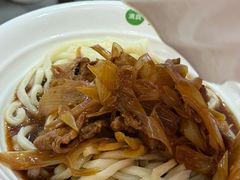 -尹记门钉肉饼(丰台站店)