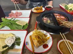 -言玖鲜火锅串串披萨自助(益田假日店)