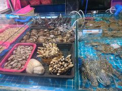 -鸿港海鲜批发市场