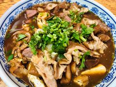 卤煮火烧-门框胡同百年卤煮(新街口店)