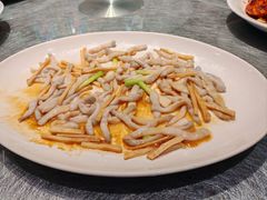 大头菜蚌仔蒸沙虫-猪肉婆私房菜(容桂总店)
