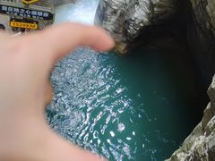 -蝶舞清江·恩施地心谷景区