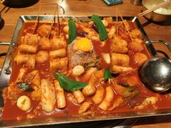 鱼饼火山炒年糕-包装马车·韩国料理·포장마차