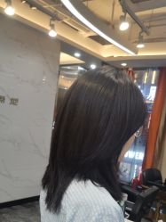 点击看大图 -发源地HAIR SALON