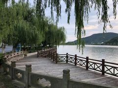 -南北湖湖光山居度假酒店