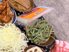 -四小区火锅·巷子里的重庆火锅(花照壁店)