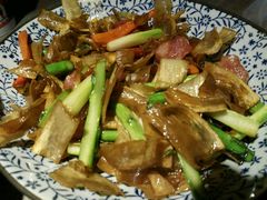 -蜜桃餐厅·江浙融合菜(荟聚购物中心店)