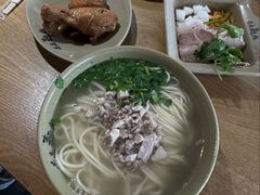 猪肘汤面-亮亮拉面(师范路店)