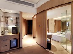 -上海佘山世茂艾美酒店