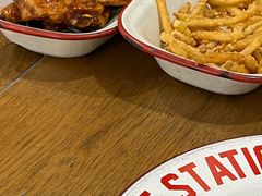 -Tube station站点比萨(王府井百货店)