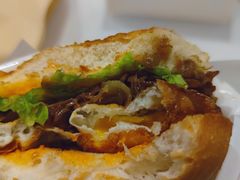 经典秘汁炭烤风味牛堡-必胜客(乐山世豪PH店)
