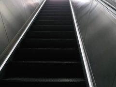 -盈丰路(地铁站)