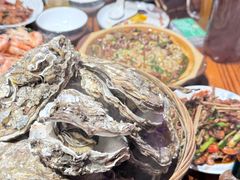 -蚝堡海鲜·威海菜·海肠捞饭·烧烤·亚洲吃蚝公司(幸福门店)