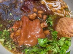 -百春原湖南牛肉粉(百联世纪店)