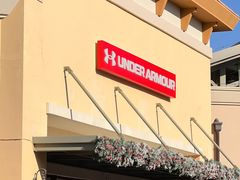 -UNDER ARMOUR(八达岭奥莱店)