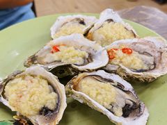 炭烧蒜蓉生蚝-贞姨美食·老字号海鲜大排档