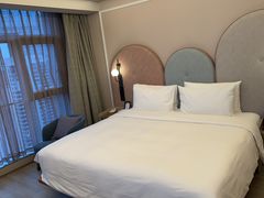 -广州天河体育中心美居酒店