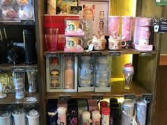 零售区-星巴克(古美路店)