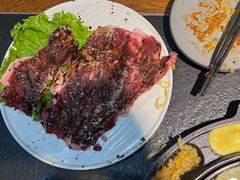 -七甲山烤肉(长白山奇石山珍根艺一条街店)